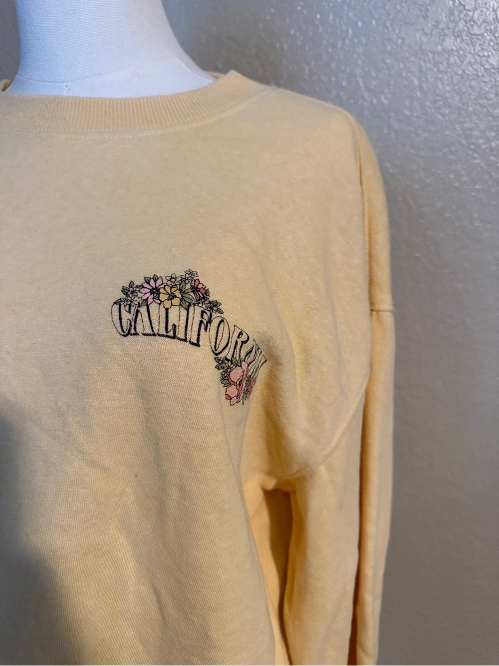 Women's Pale Yellow Billabong Crewneck Sweater - Picture 2 of 7